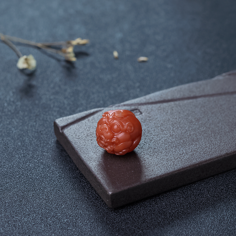 天然柿子红南红貔貅珠-红掌柜