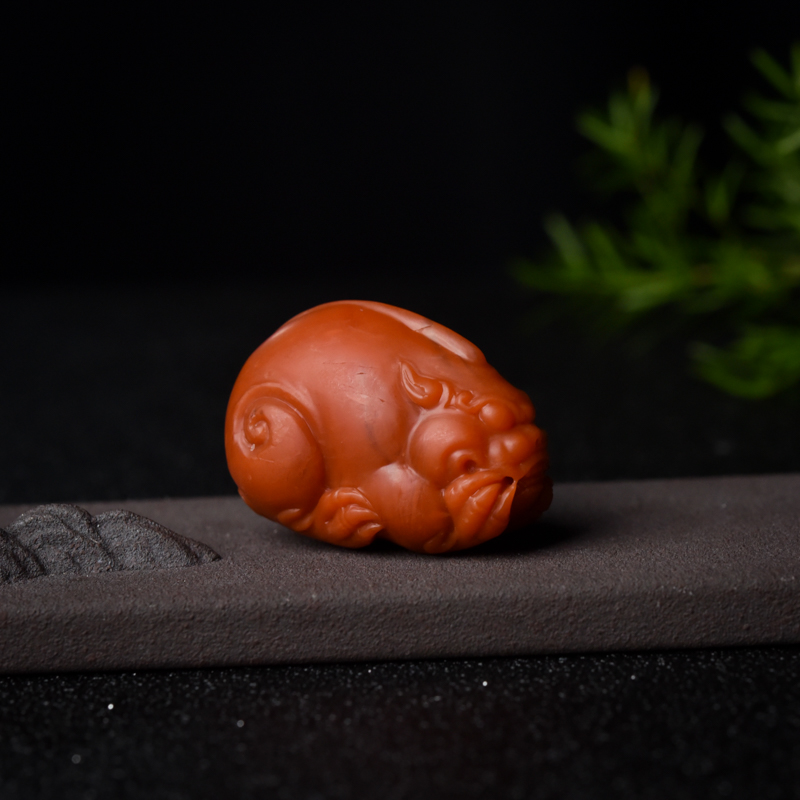 柿子红南红貔貅吊坠-红掌柜