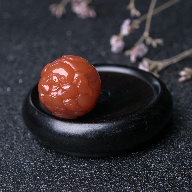天然南红招财猪圆珠-红掌柜