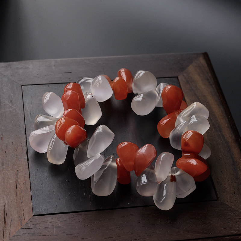 九口南红随形手串-红掌柜