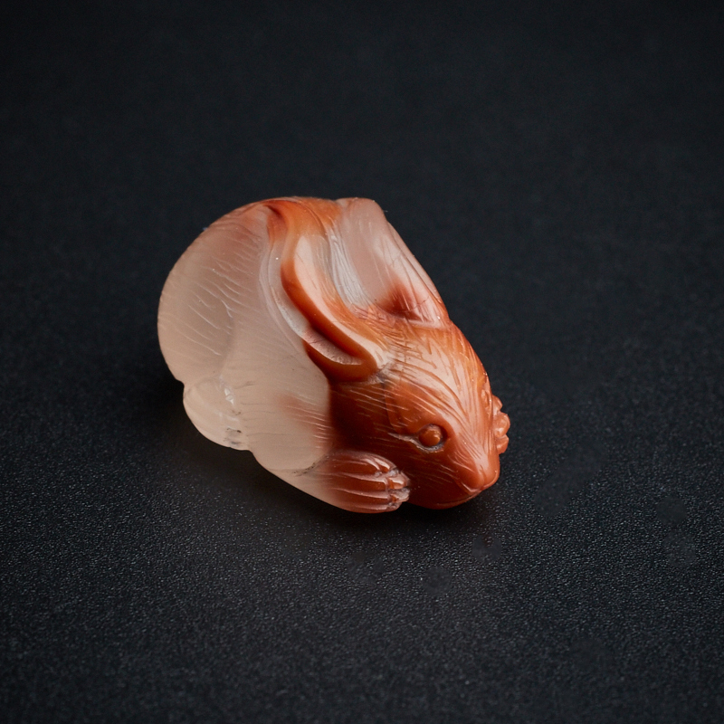 九口冰飘南红立体兔-红掌柜