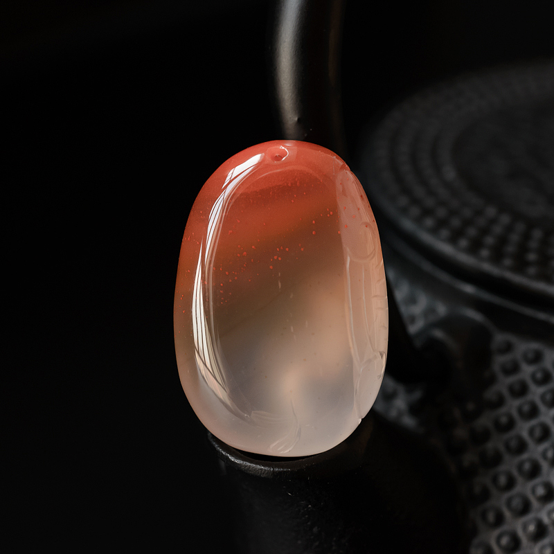 冰飘南红吊坠-红掌柜