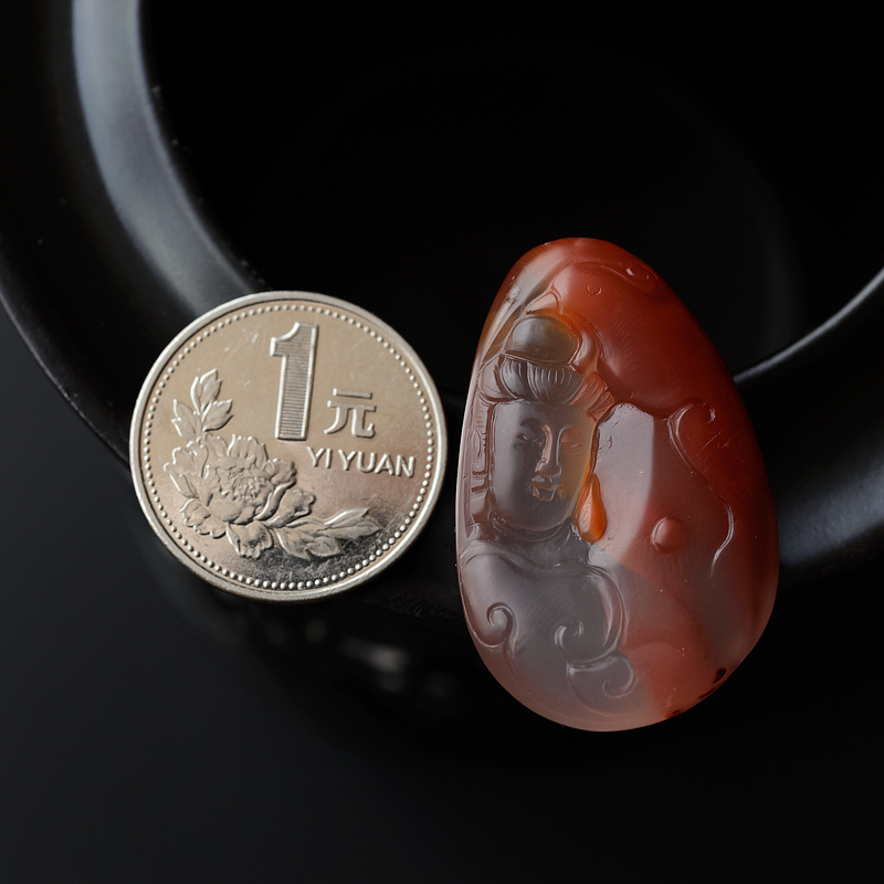 冰飘南红吊坠-红掌柜