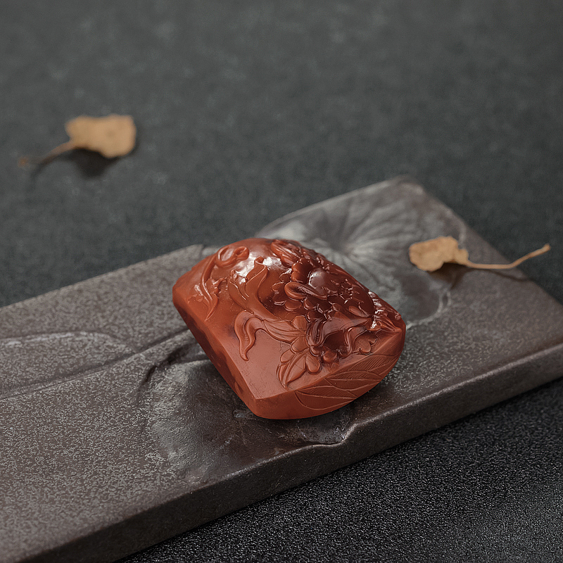 天然南红牡丹花吊坠-红掌柜