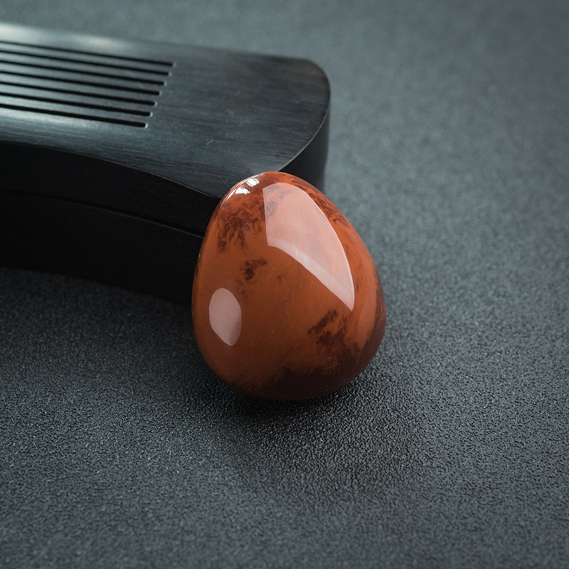 天然火焰纹南红随形吊坠-红掌柜