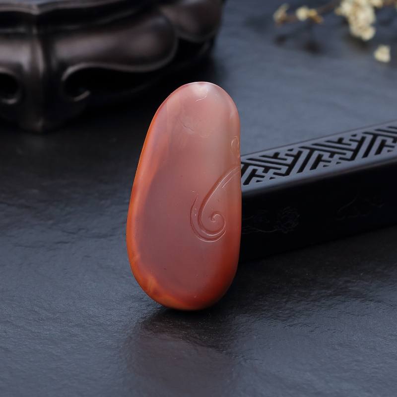 天然冻料南红吊坠-红掌柜