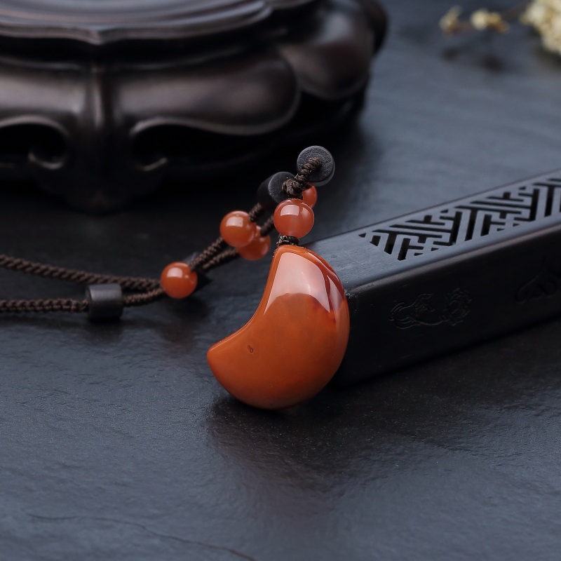 天然柿子红南红随形吊坠-红掌柜