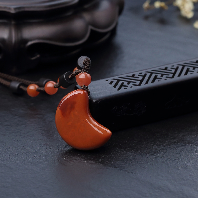 川料天然南红随形吊坠-红掌柜