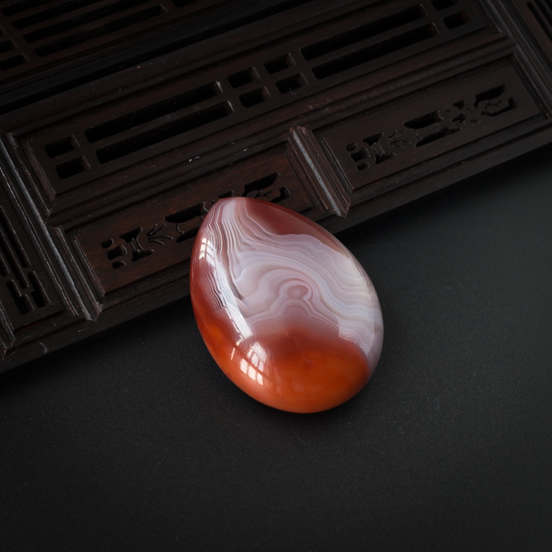 红白料南红水滴吊坠-红掌柜