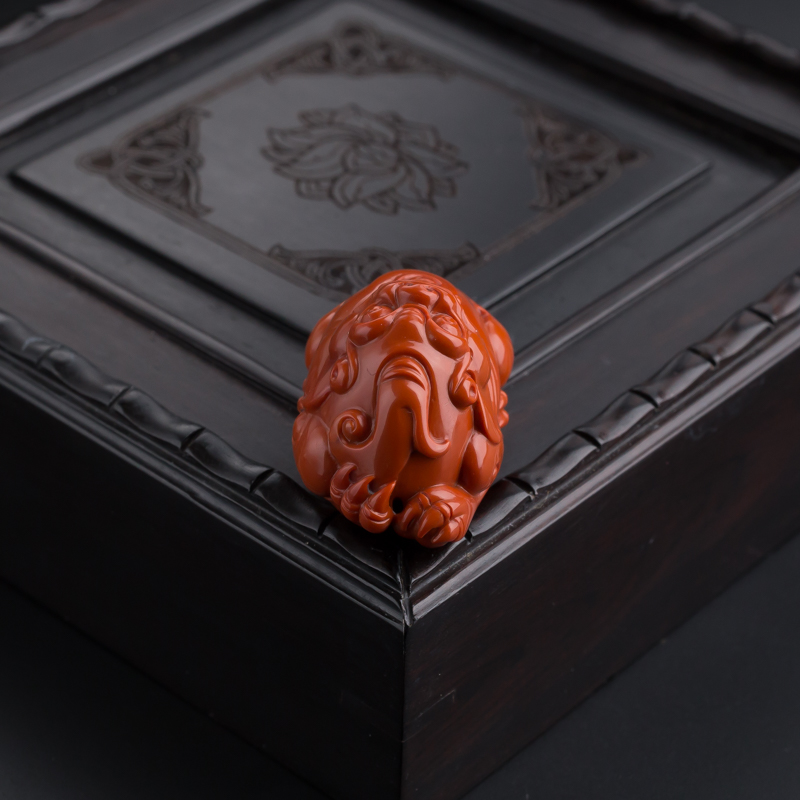 柿子红南红貔貅吊坠-红掌柜