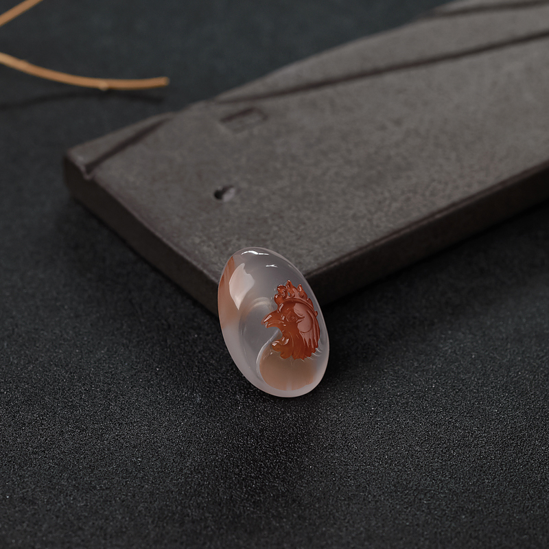 冰飘料南红吊坠-红掌柜