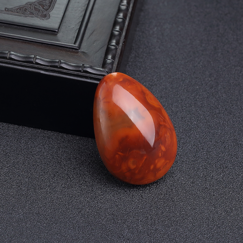 四川俏色南红水滴吊坠-红掌柜