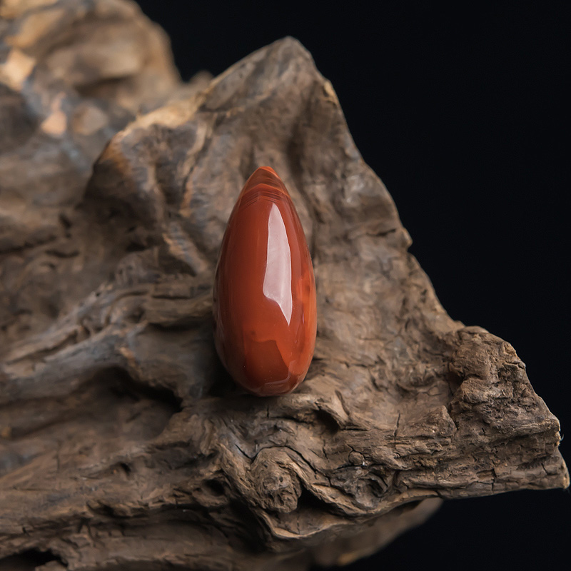 天然南红水滴吊坠-红掌柜