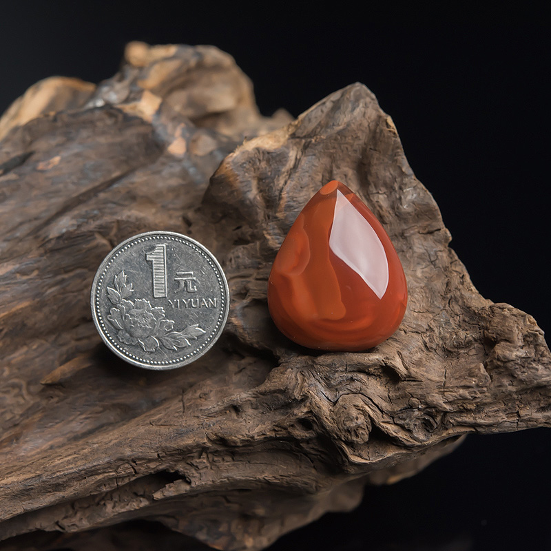 南红水滴吊坠-红掌柜