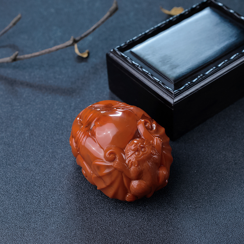 川料南红封侯拜相手把件-红掌柜