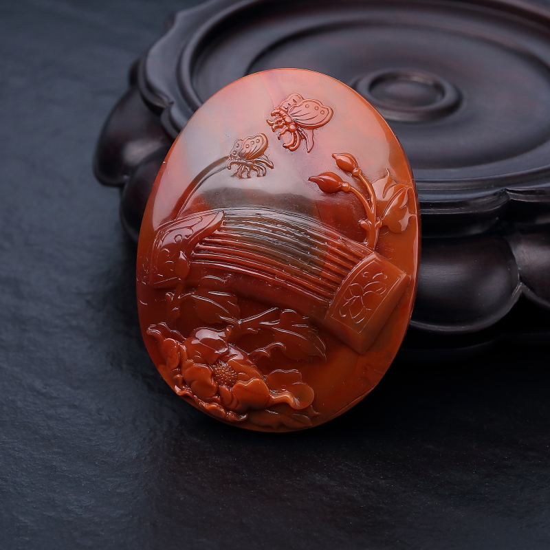 天然冻料南红琴瑟和音吊坠-红掌柜