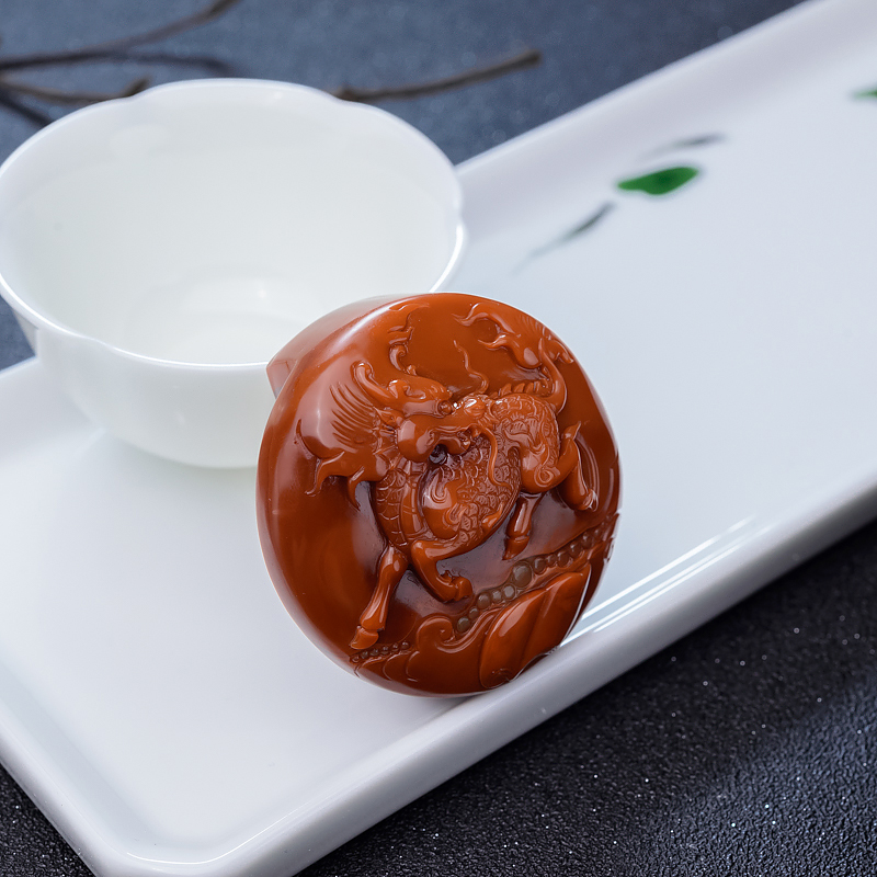 天然柿子红南红麒麟皮带扣-红掌柜