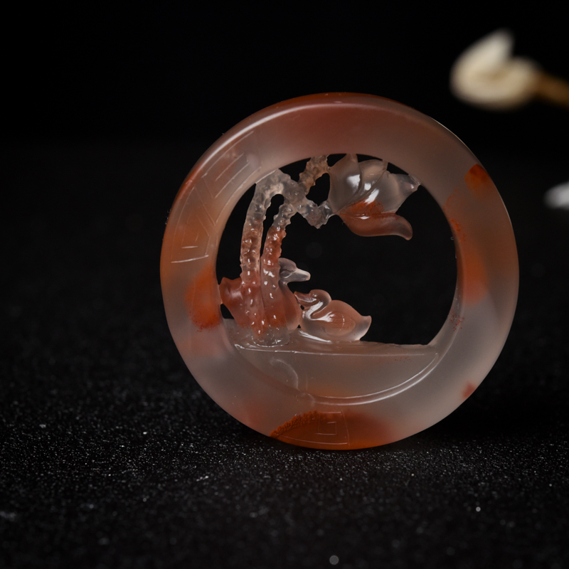 天然南红鸳鸯戏水吊坠-红掌柜