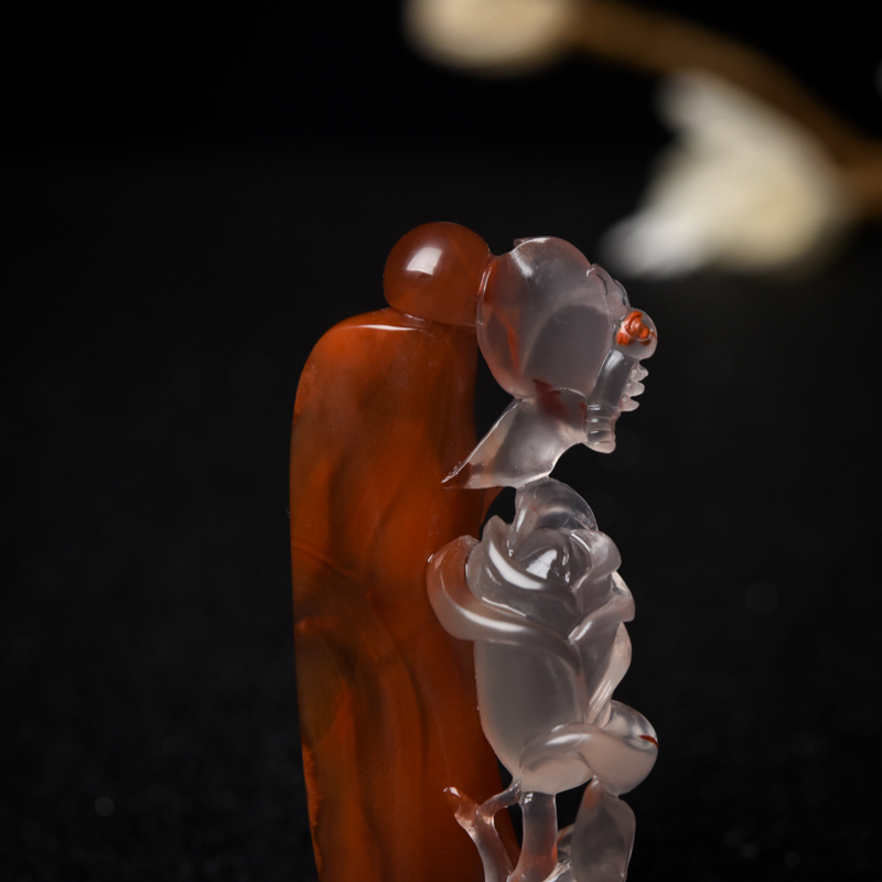 四川南红蝶恋花吊坠-红掌柜