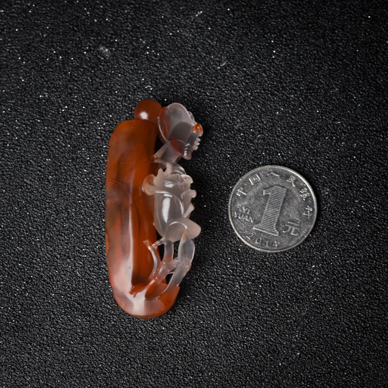 南红蝶恋花吊坠-红掌柜