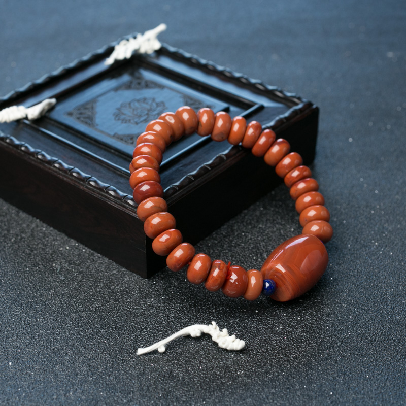 火焰纹南红算盘珠手串-红掌柜