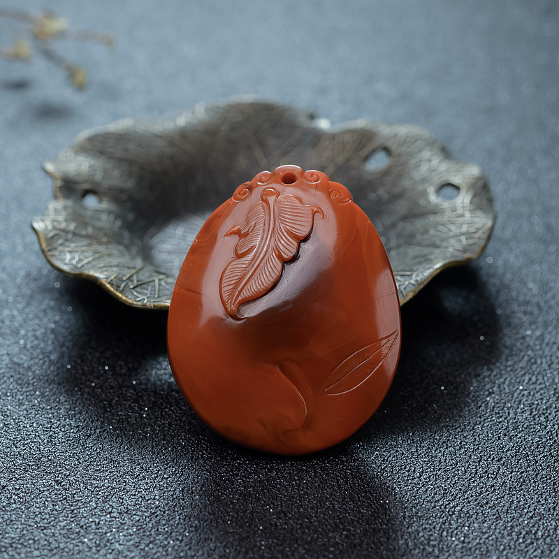 四川天然南红蝶恋花吊坠-红掌柜