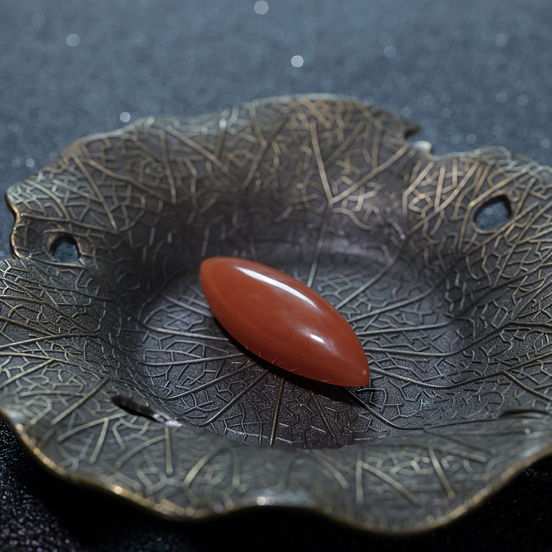 樱桃红南红戒面-红掌柜