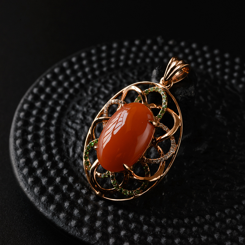 K金镶柿子红南红吊坠-红掌柜