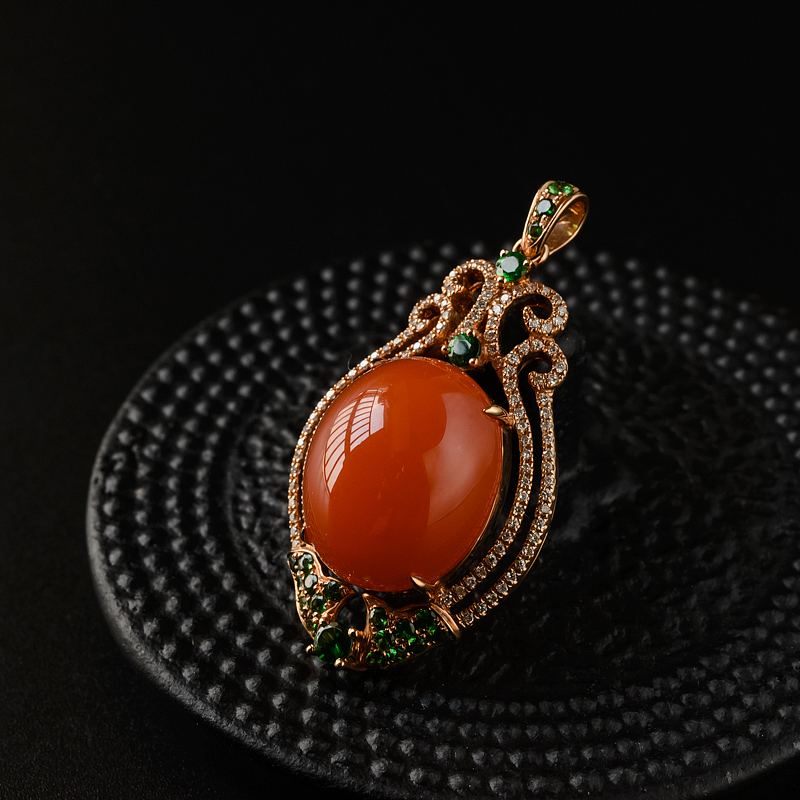 K金镶柿子红南红吊坠-红掌柜