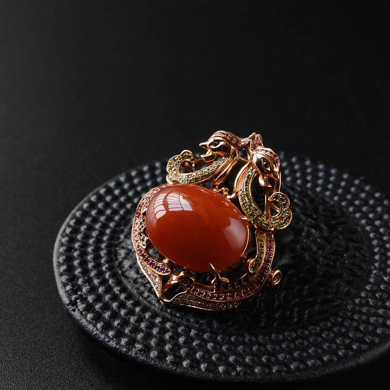 K金镶柿子红南红吊坠-红掌柜