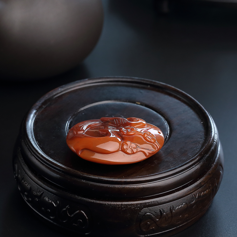 天然玫瑰红带柿子红南红吊坠-红掌柜