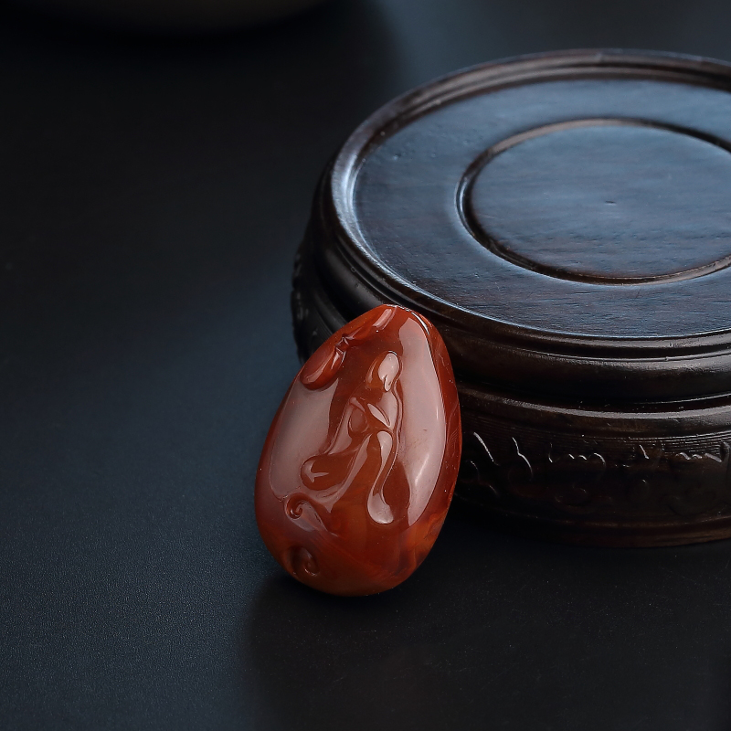 玫瑰红南红吊坠-红掌柜