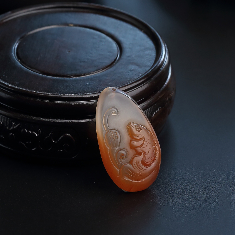 冰飘南红吊坠-红掌柜