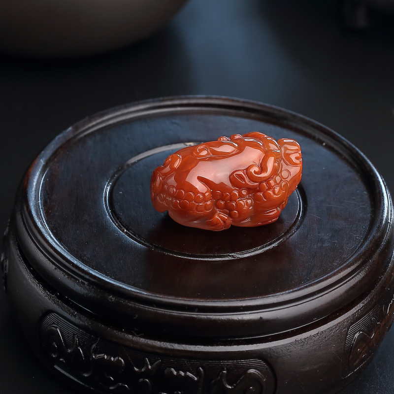 南红貔貅吊坠-红掌柜