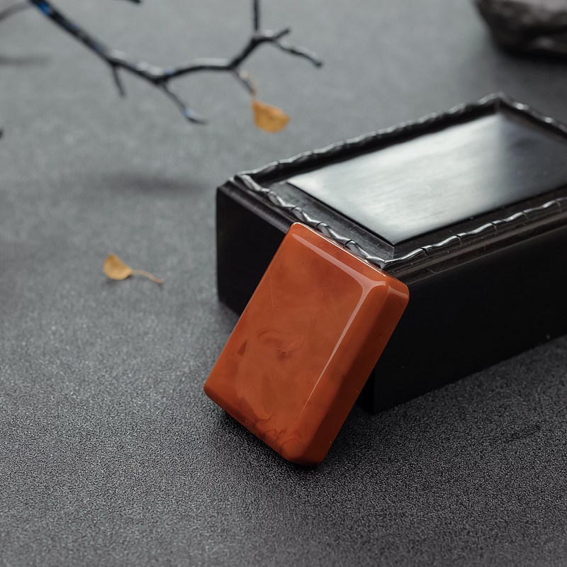 南红无事牌吊坠-红掌柜