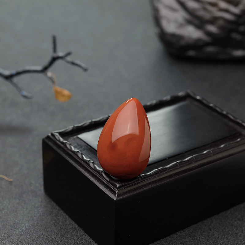 南红水滴吊坠-红掌柜