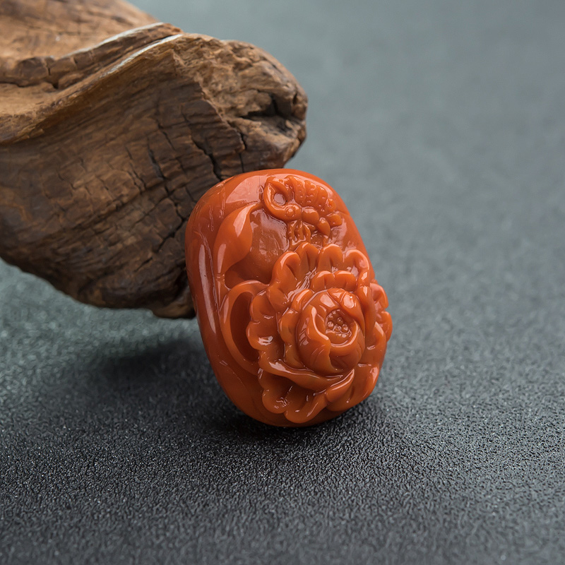 天然柿子红南红蝶恋花吊坠-红掌柜