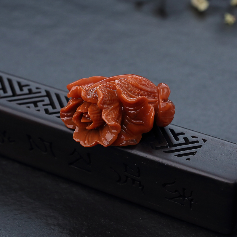 南红白菜挂坠-红掌柜