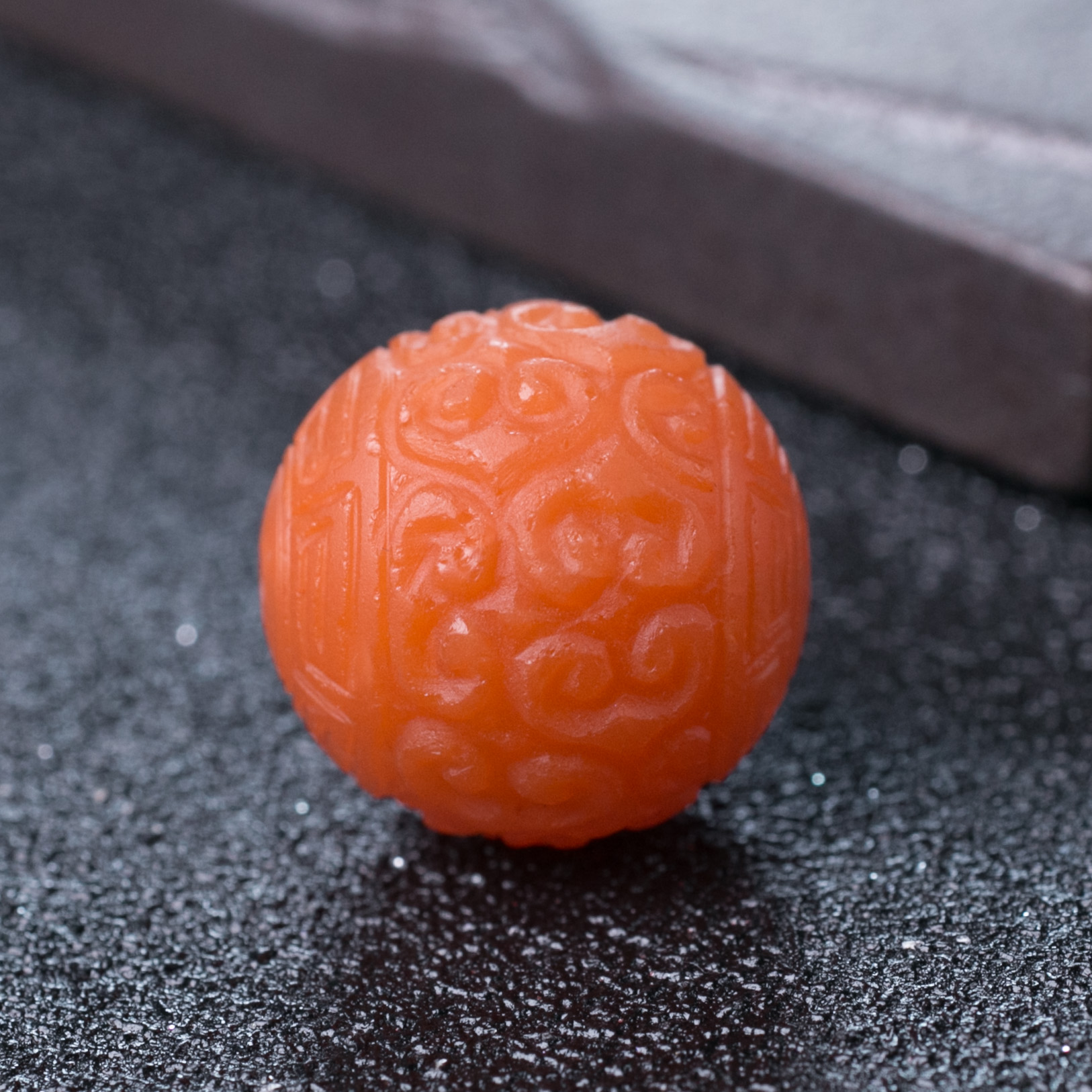 天然17mm樱桃红南红回纹珠-红掌柜