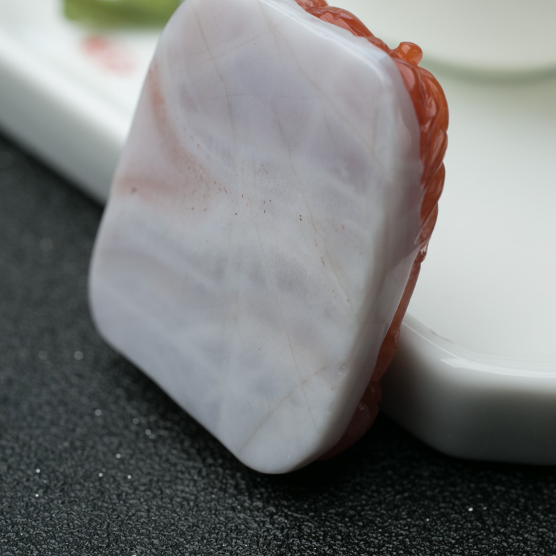 红白料南红龙马精神吊坠-红掌柜