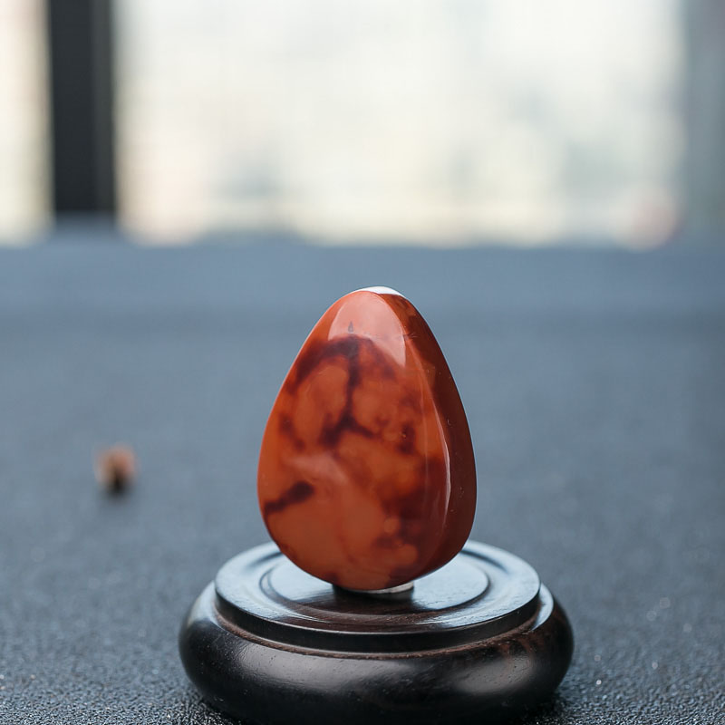 南红水滴吊坠-红掌柜