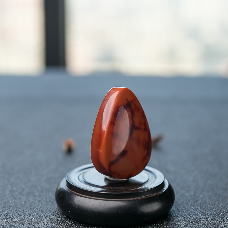 俏色南红水滴吊坠-红掌柜