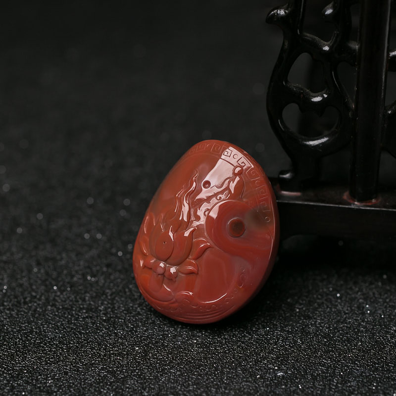 天然柿子红南红悟道吊坠-红掌柜