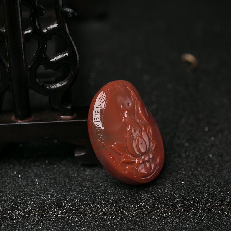 四川柿子红南红悟道吊坠-红掌柜