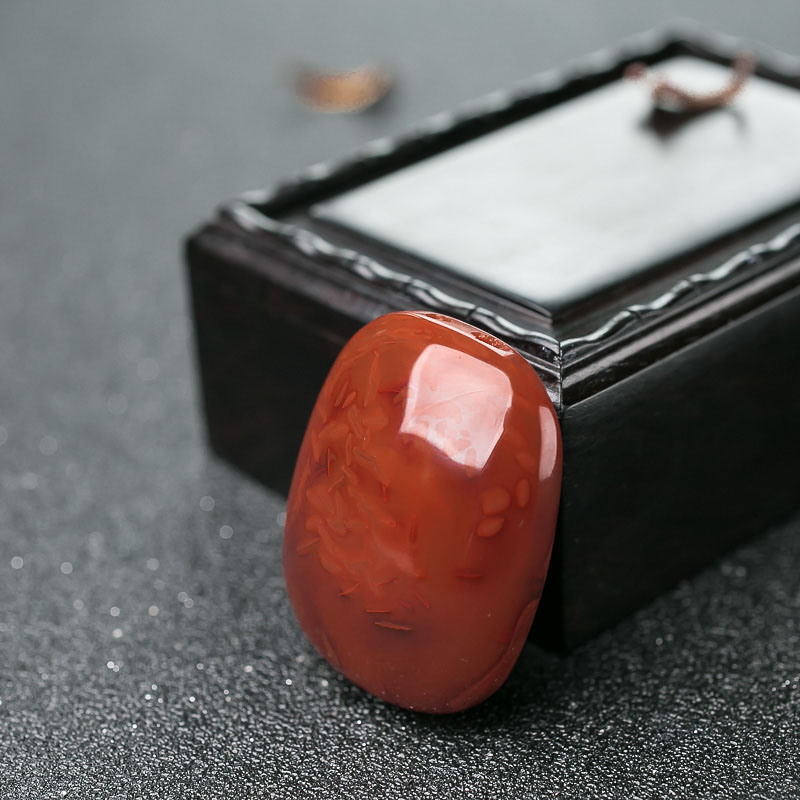 四川南红随形吊坠-红掌柜