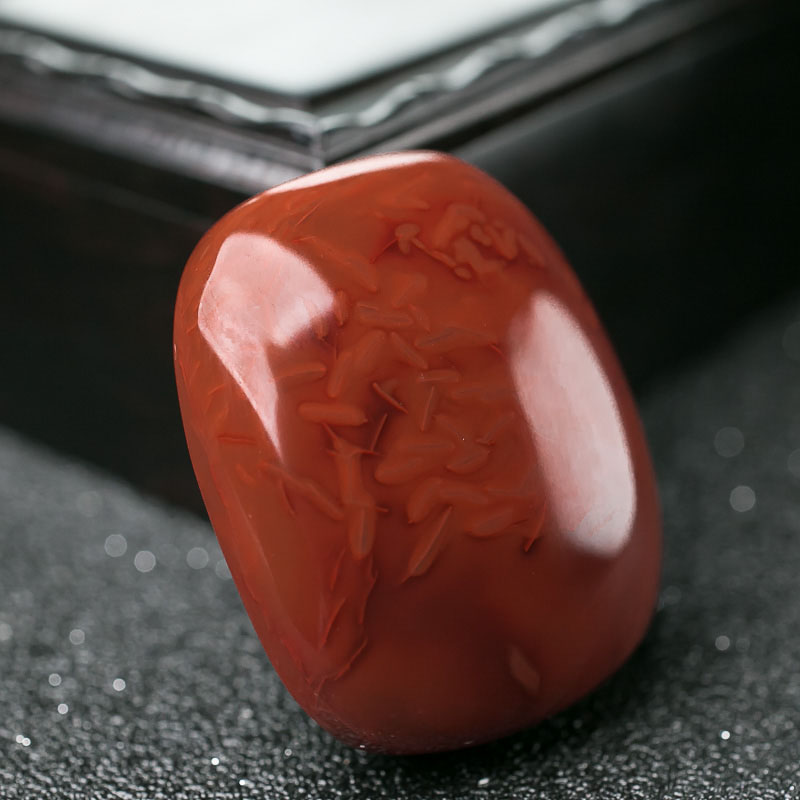 火焰纹南红随形挂坠-红掌柜