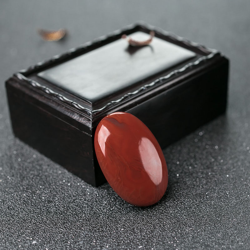 天然南红随形吊坠-红掌柜