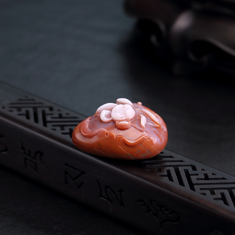 川料天然红白料南红吊坠-红掌柜