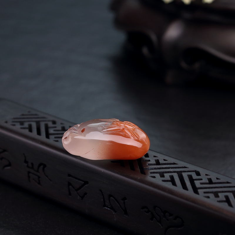 川料天然冰飘料南红吊坠-红掌柜