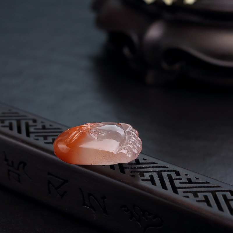 冰飘料南红知足常乐吊坠-红掌柜